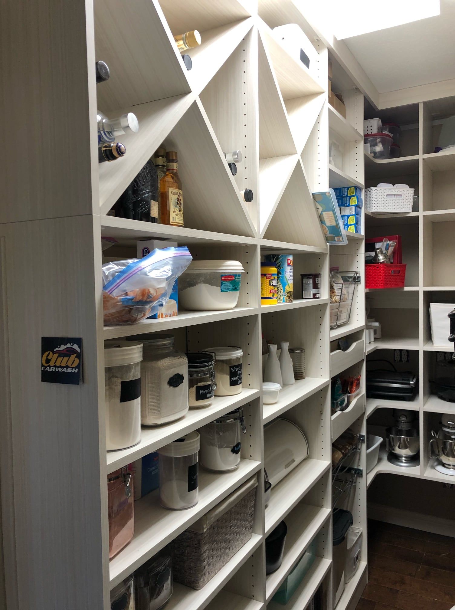Store Beverages, Food, Appliances & More With Pantry Installation From LB Classic Closets in Mid-MO