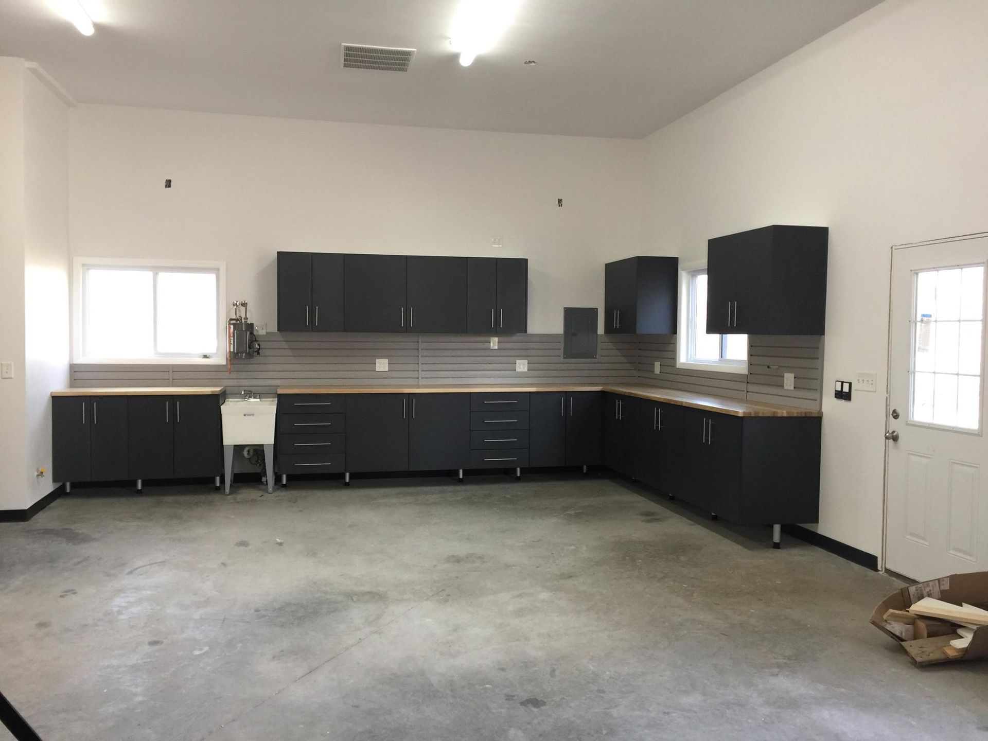 Give Your Mid-Missouri Home an Organized & Spacious Garage With LB Classic Closets