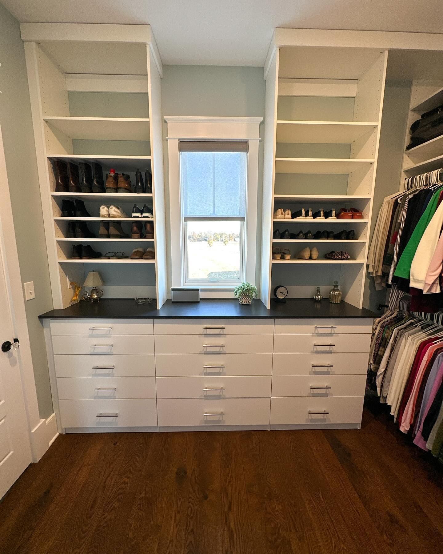 Your Closet Space Will Be Both Beautiful & Functional With LB Classic Closets in Mid-Missouri.