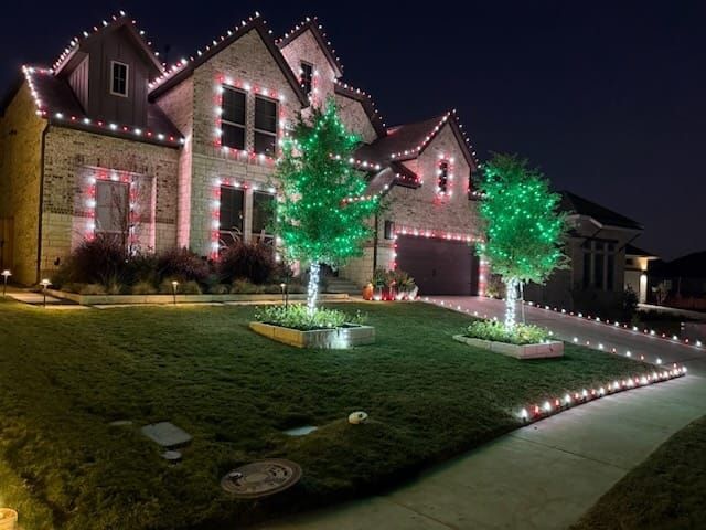 Christmas Light Installation In Kyle, Tx