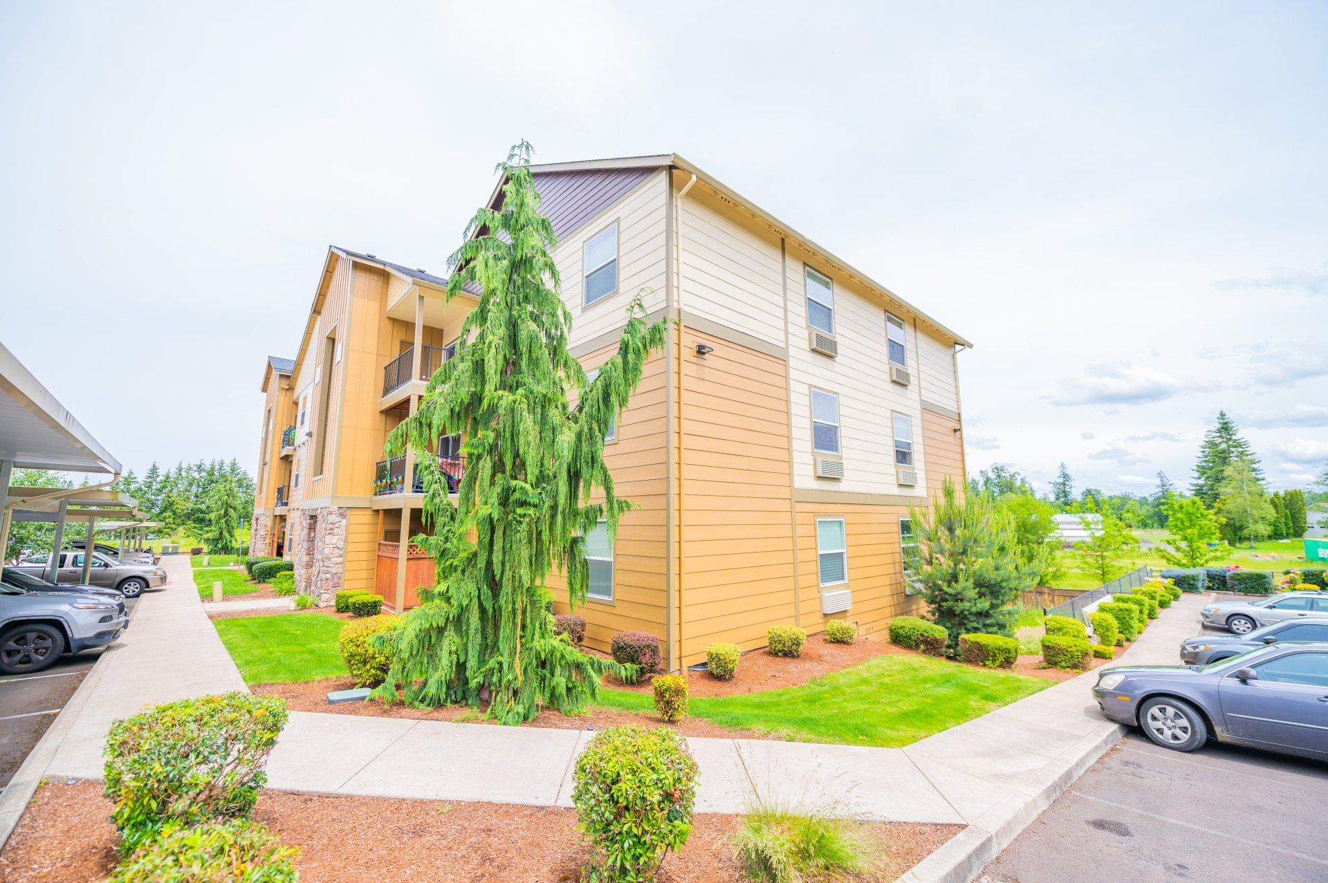 Aspen Grove Apartments for Rent in West Salem, OR