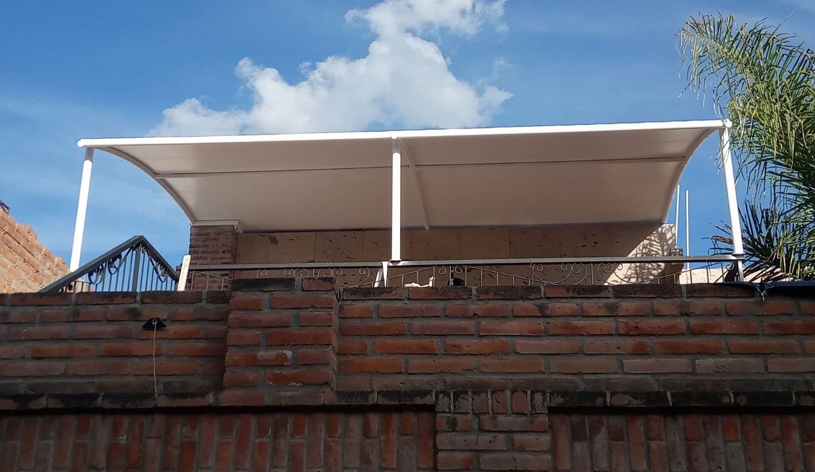 LONAS Y VELARIAS CARDONA