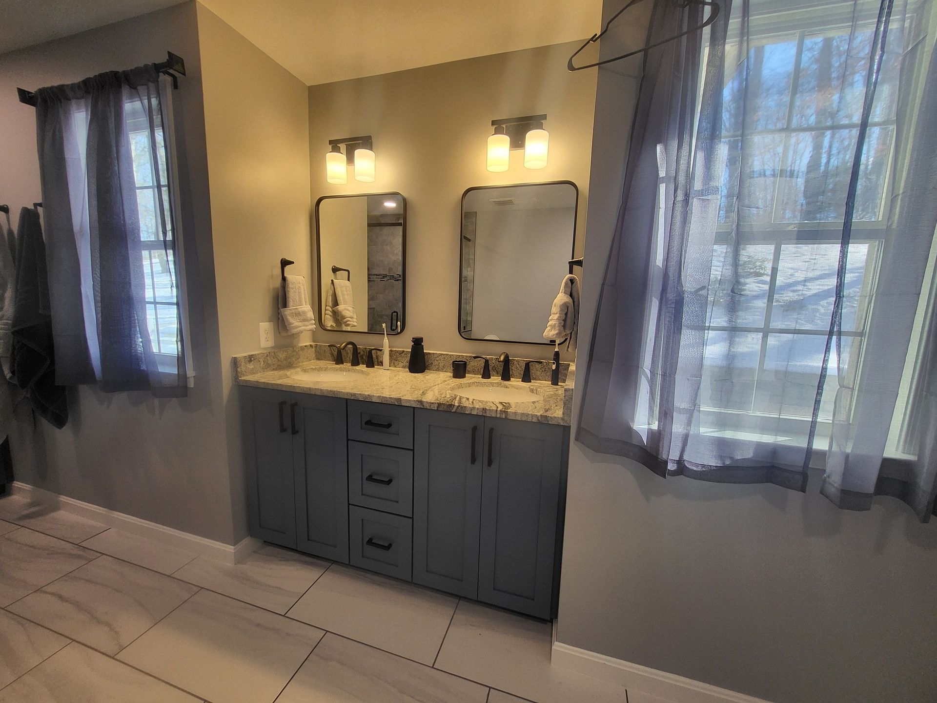 double sink in bathroom