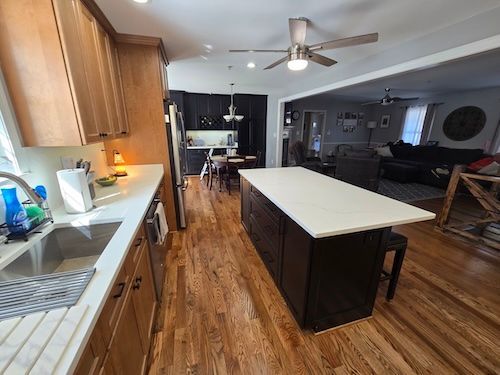 kitchen island with quartz top
