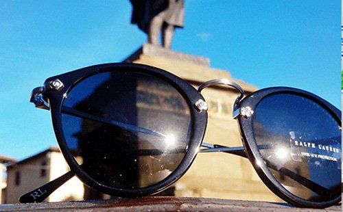 occhiali da sole neri