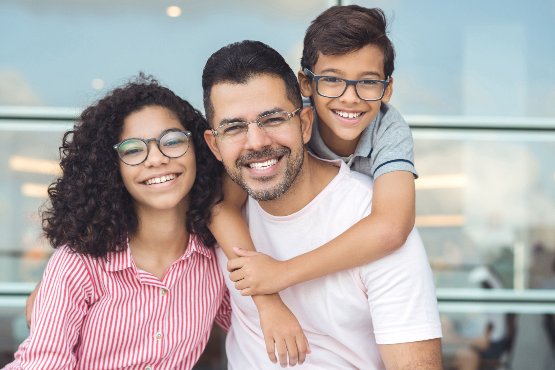 Family Smiling | Adult and Pediatric Dentist in Escondido CA 92026