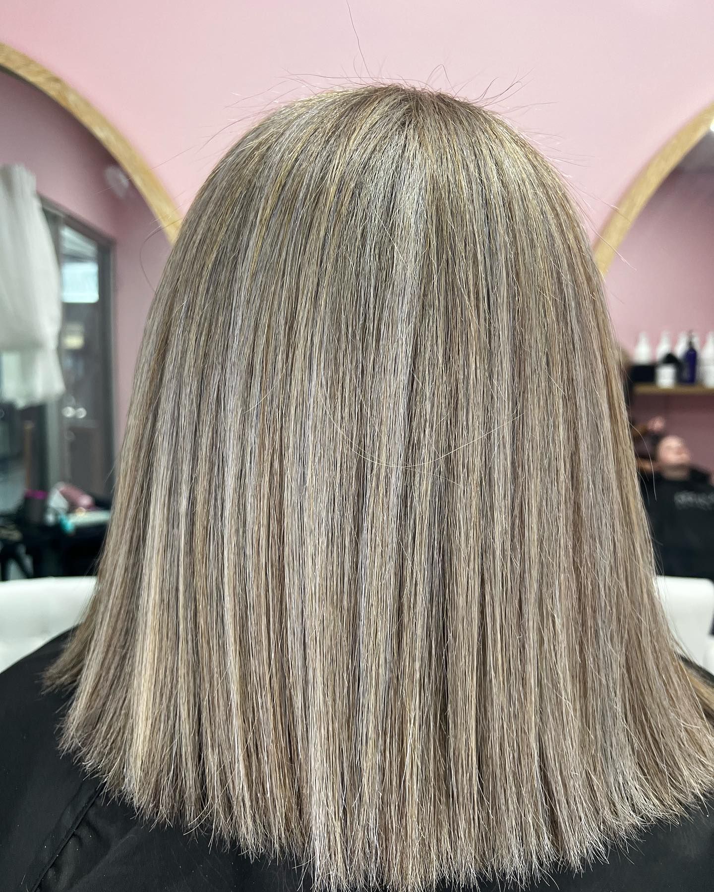 The Back of A Woman 's Hair Is Shown in A Salon — Losh Hair Lounge In Toowoomba City, QLD