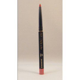 Un lápiz con la palabra luxe escrita en él.