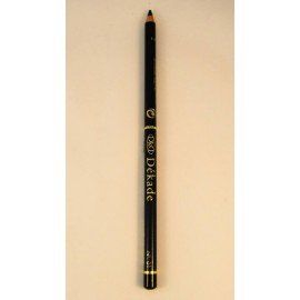 Un lápiz negro dekade está sobre una superficie blanca