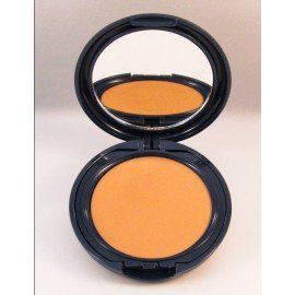 Un polvo con un espejo dentro