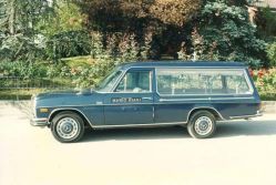 Carro funebre per trasferimento defunti