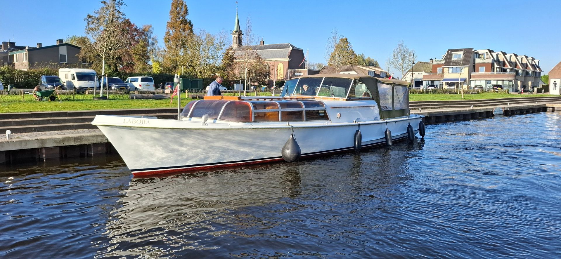 motorschip labora bakboord