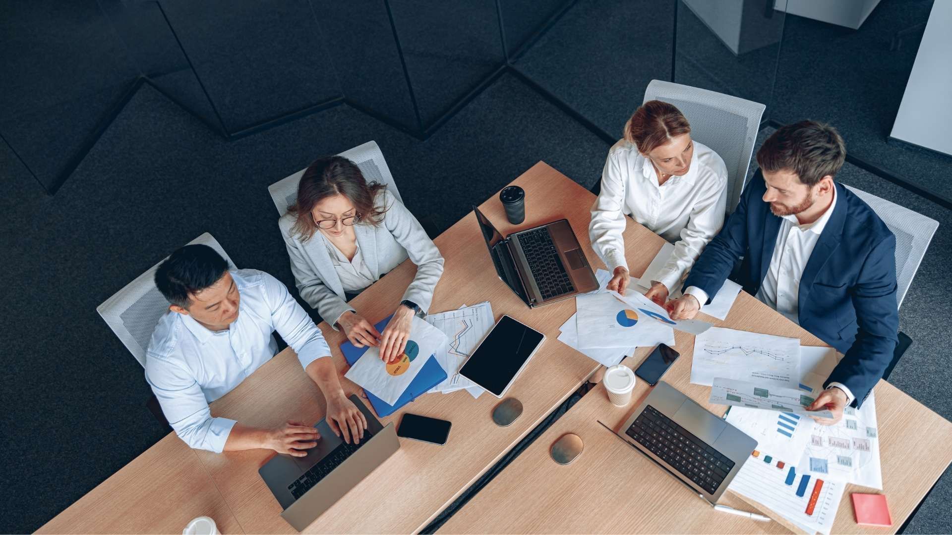 Why Smart Brands in South King County Choose JLT to Win Online