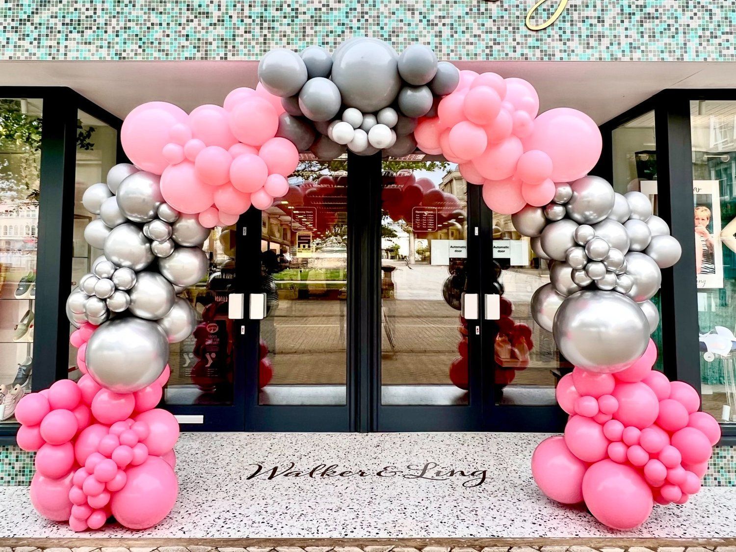 Corporate Arch Balloon Supplier