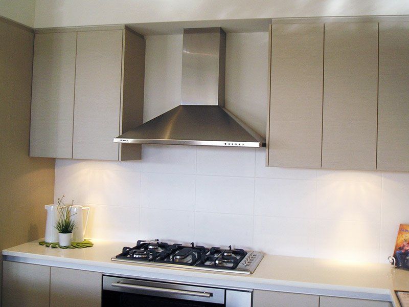 Range Hood Installs in in Roseville, Rocklin, Antelope, Citrus Heights, Orangevale, Granite Bay, Folsom, El Dorado Hills, Cameron Park, Loomis, Penryn, Auburn, Lincoln, Pleasant Grove, Elverta, North Auburn, Foresthill, Meadow Vista, and Colfax.