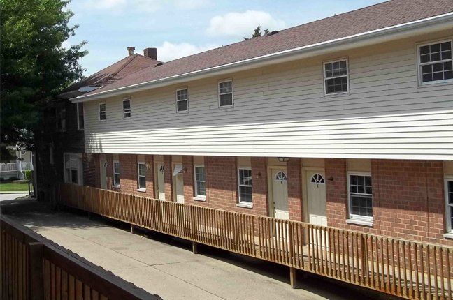 adams street townhome exterior