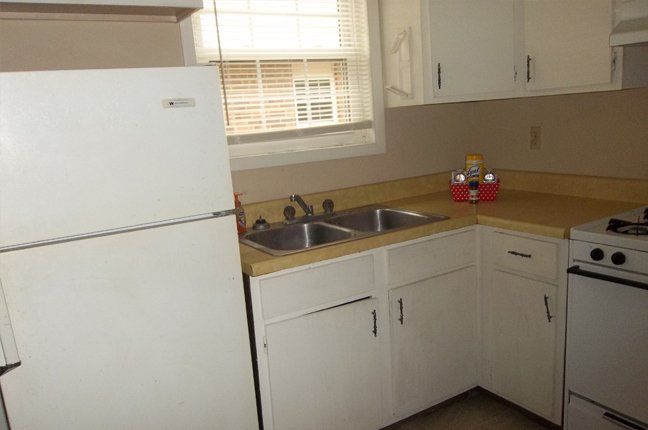 adams st kitchen interior