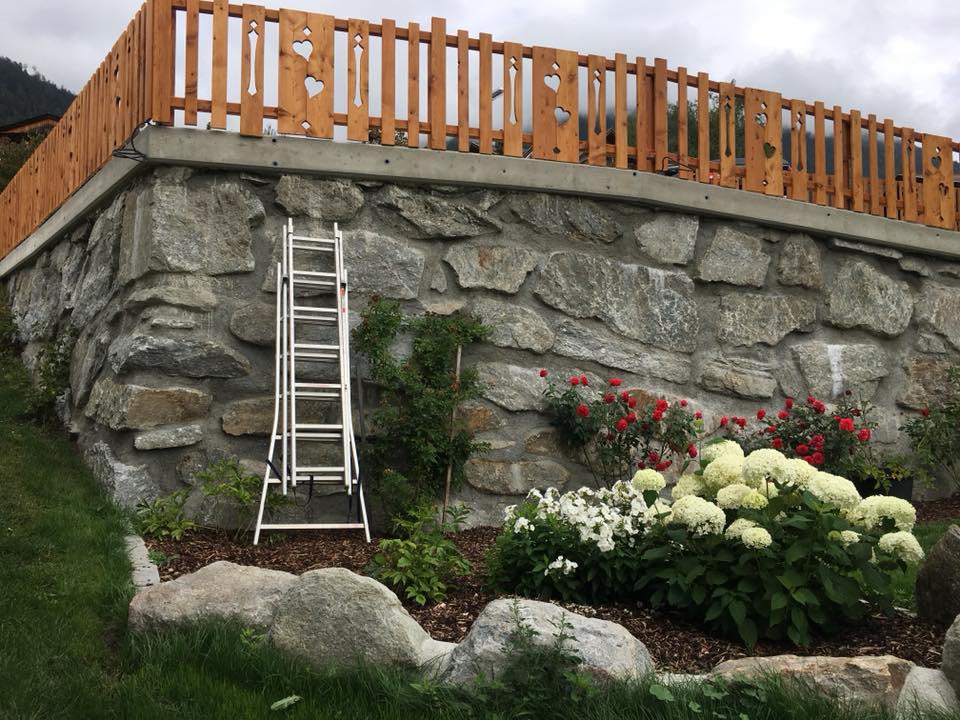 steinmauern von kruselburger tirol