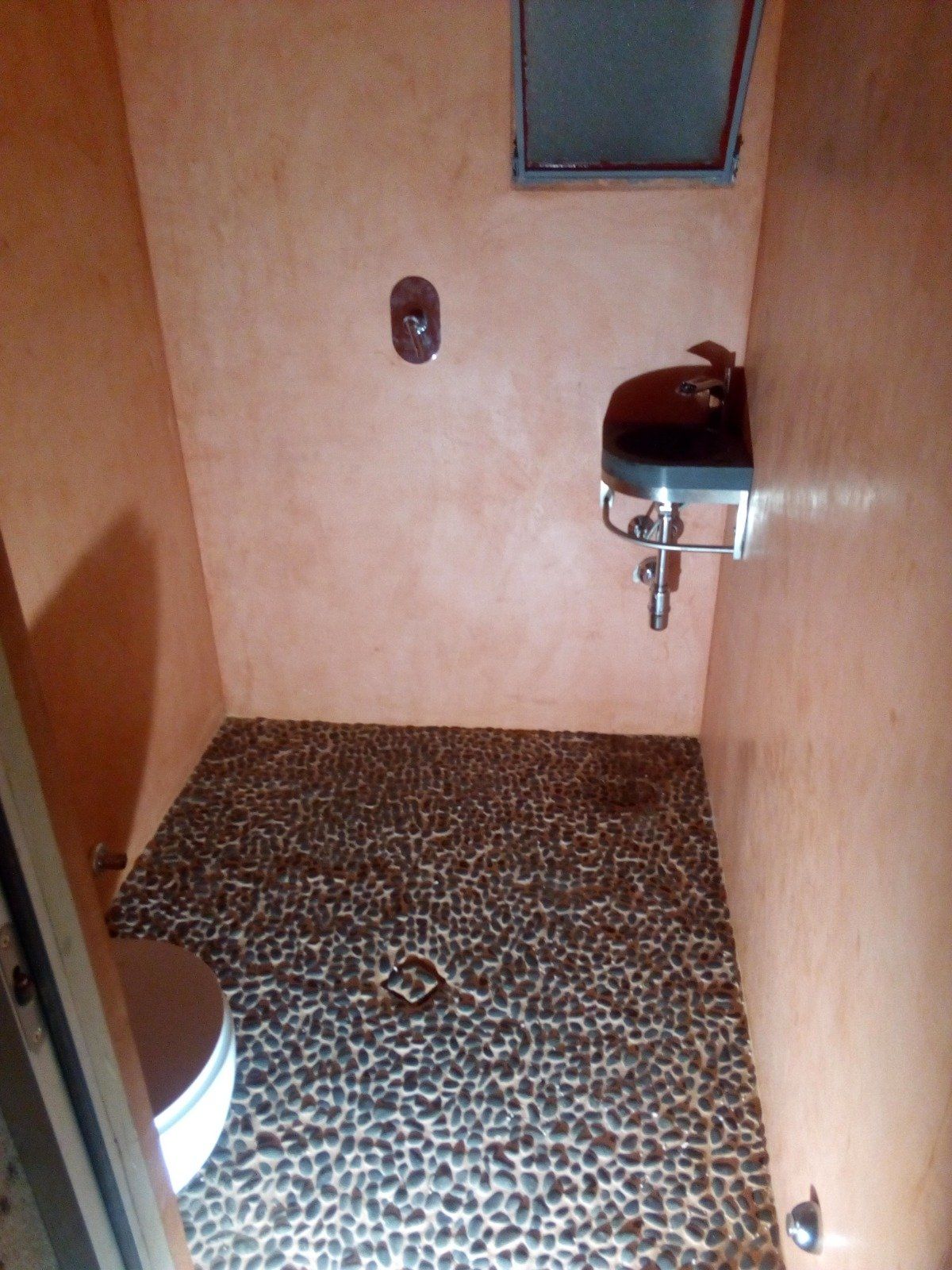 Rifacimento bagni e assistenza rubinetteria