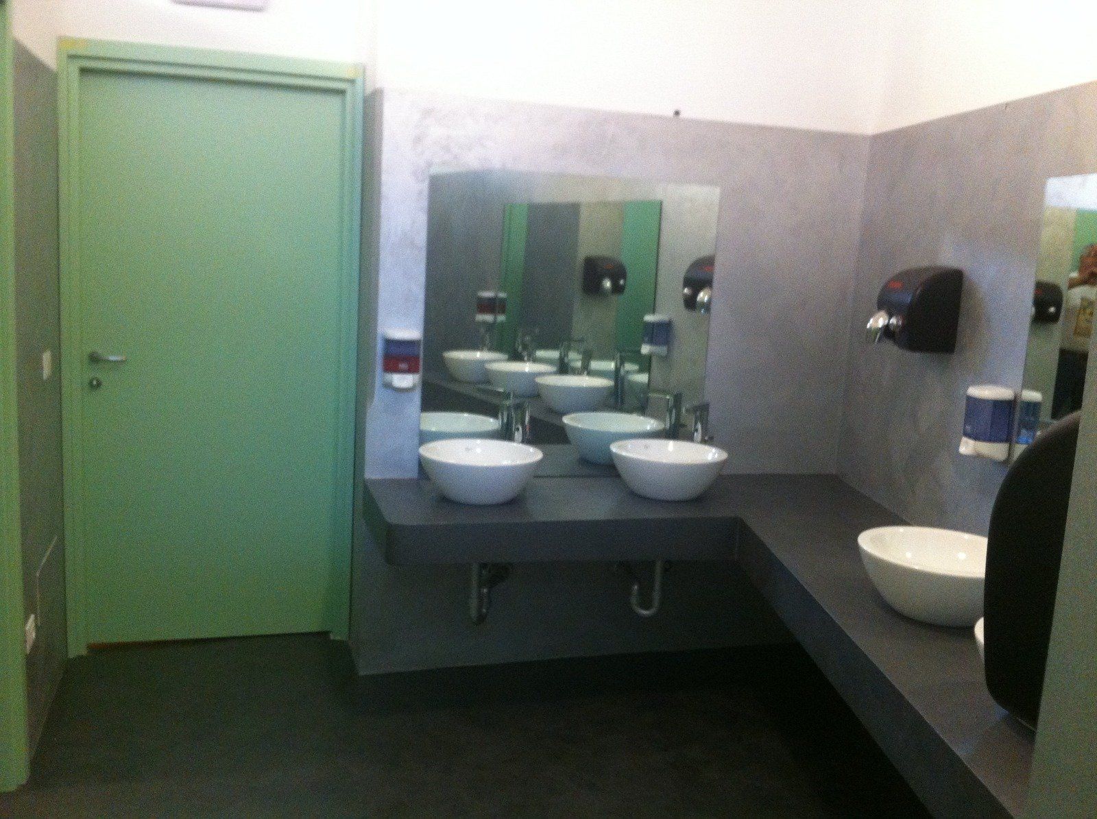 Rifacimento bagni e assistenza rubinetteria