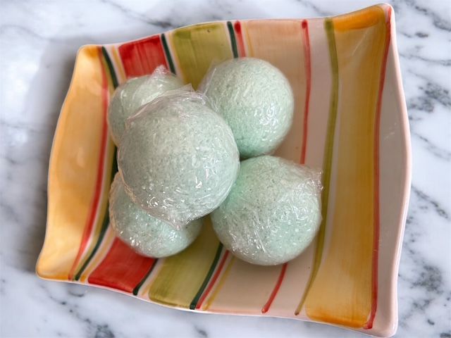 2.5 inch Eucalyptus and Peppermint Bath Bombs