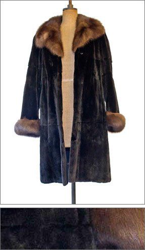 coat with fur trims