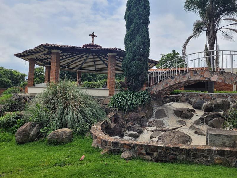 JARDÍN DE EVENTOS FINCA LA PALMA