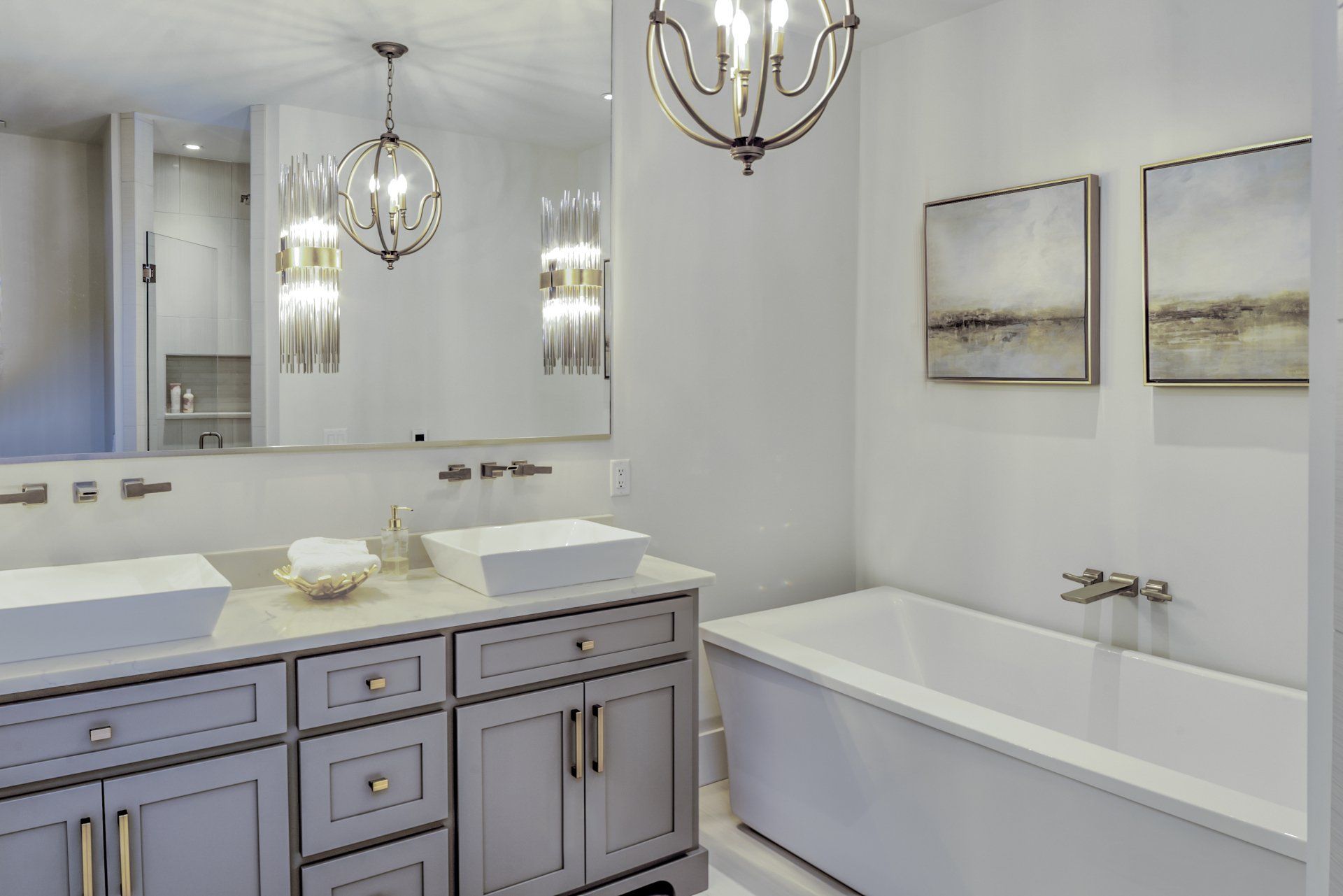 Bathroom Gallery | Bay to Beach Builders