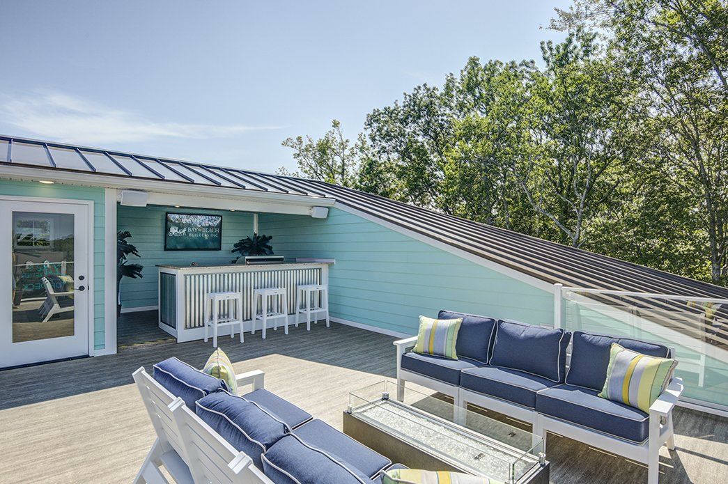 Porch and deck | Bay to Beach Builders | Greenwood, DE 19950