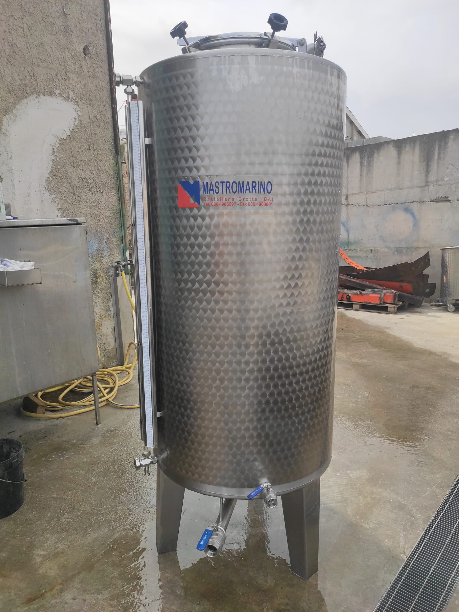 Systems for the oil and wine sector