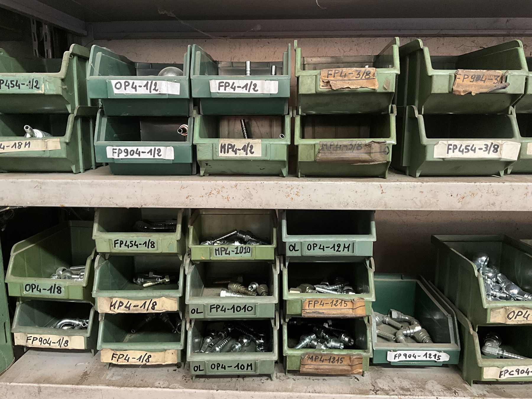 Tubi e raccordi oleodinamici