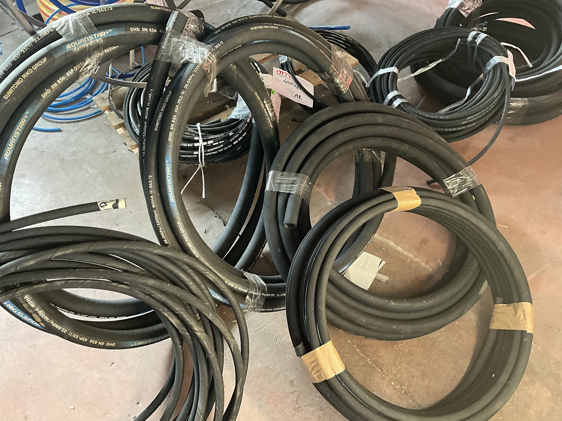 Tubi e raccordi oleodinamici