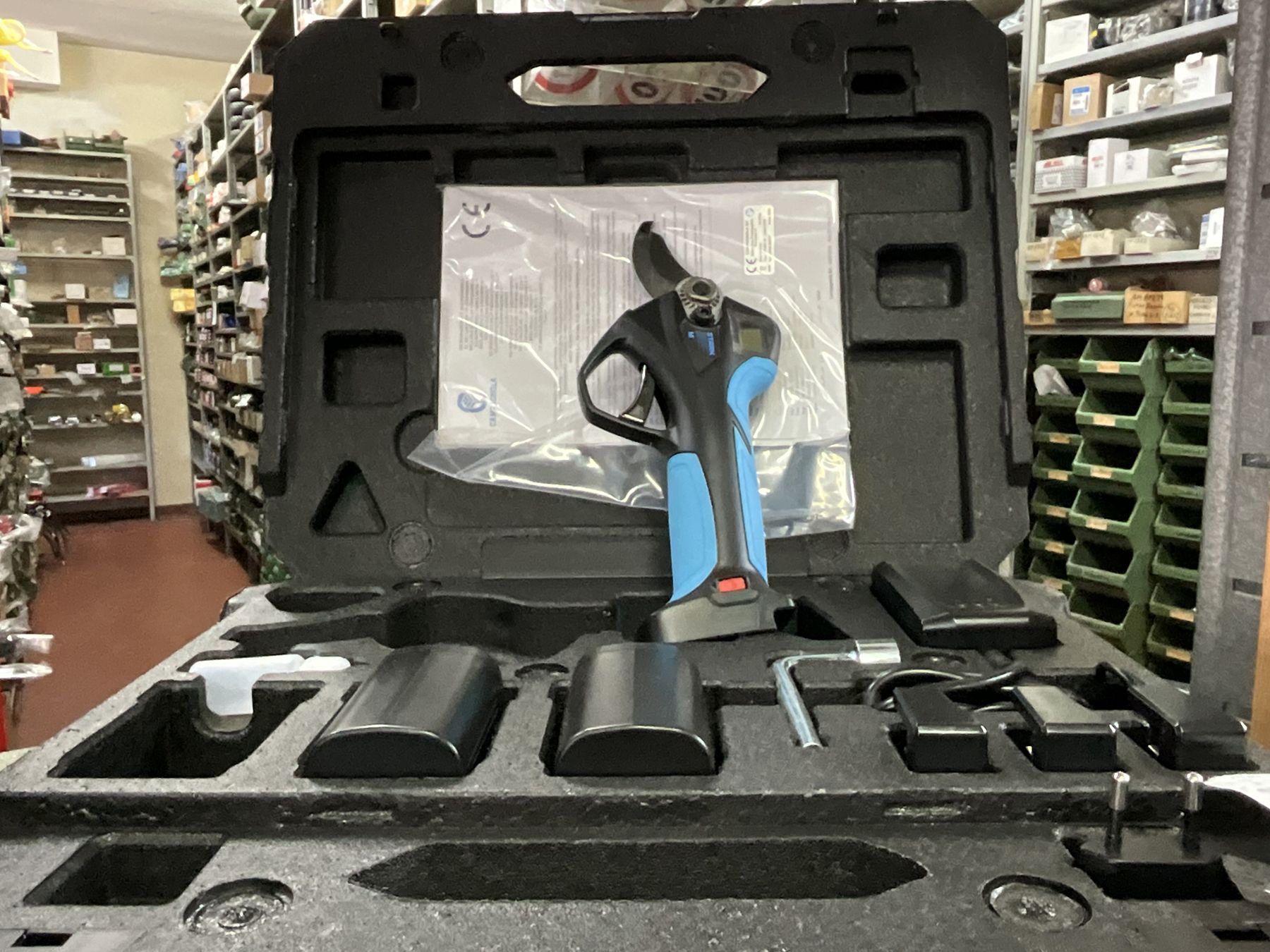 Attrezzature per raccolta e potatura