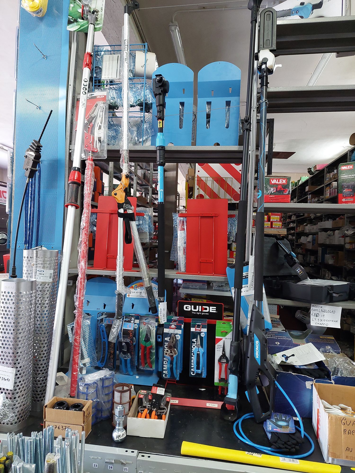 Attrezzature per raccolta e potatura