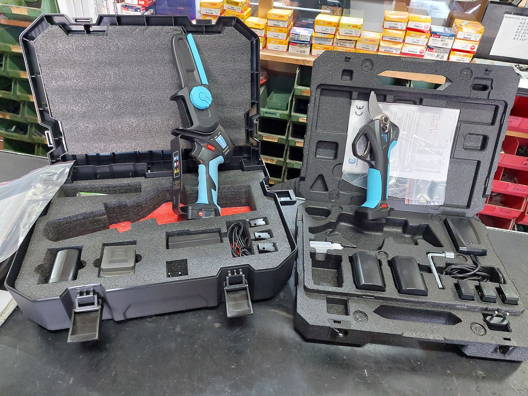 Attrezzature per raccolta e potatura