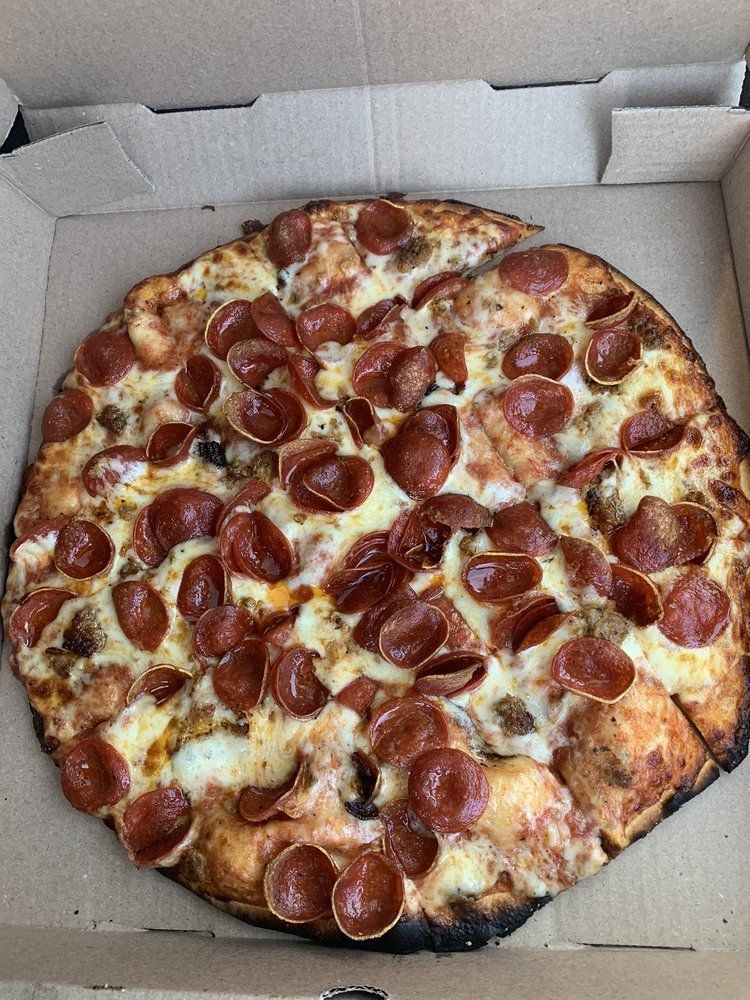 Pizza In Box — Columbus, OH — Plank's Cafe & Pizzeria