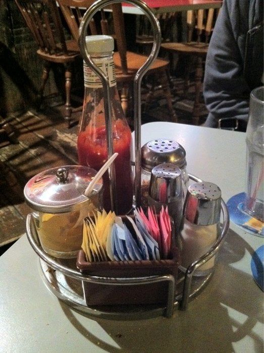 Condiments — Columbus, OH — Plank's Cafe & Pizzeria