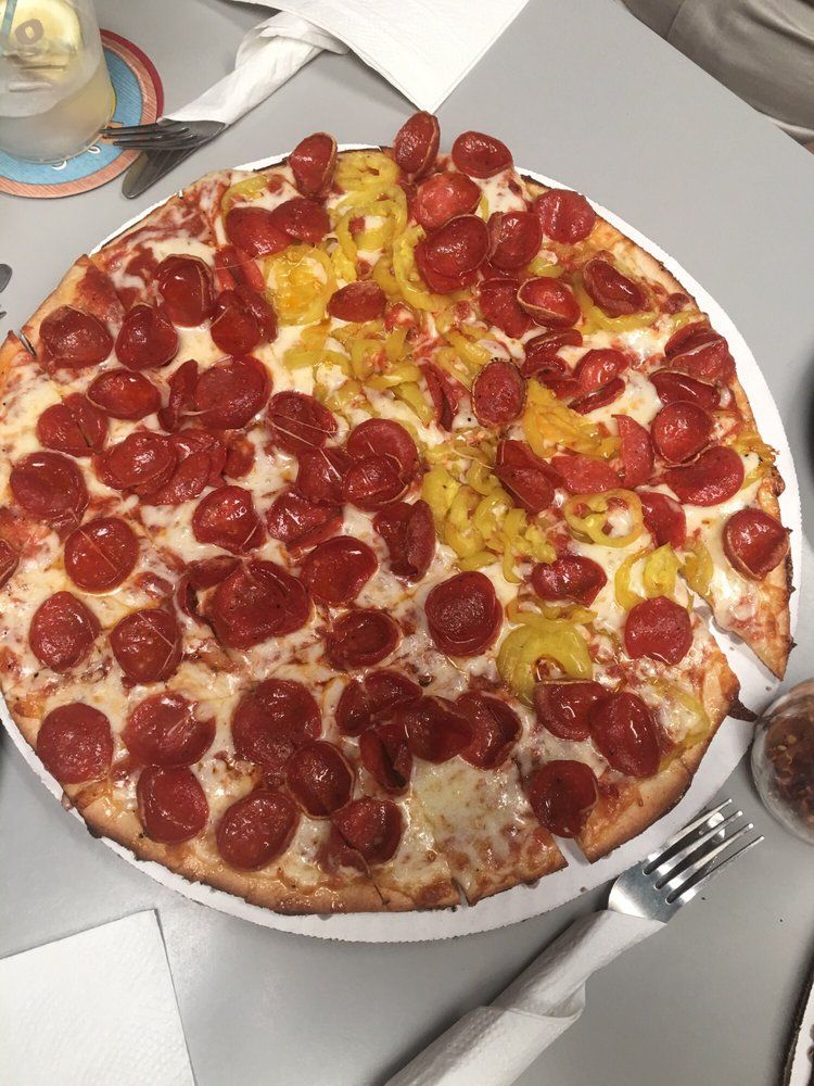 Fresh Pepperoni Pizza — Columbus, OH — Plank's Cafe & Pizzeria
