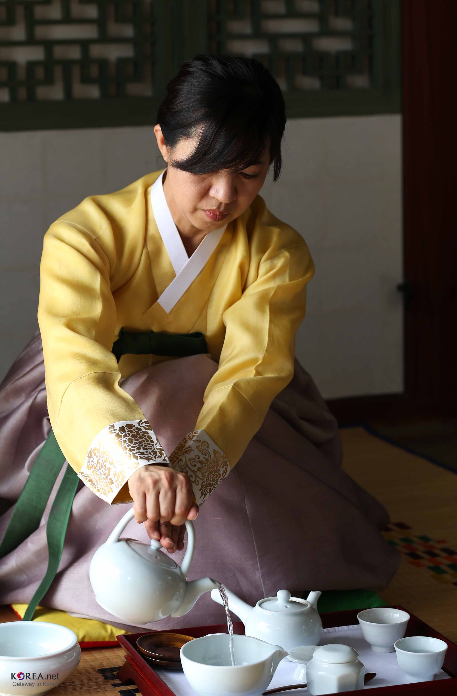 Por Korea.net / Korean Culture and Information Service (Photographer name), CC BY-SA 2.0, https://co