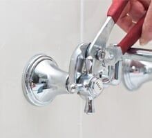 Faucets repairing services
