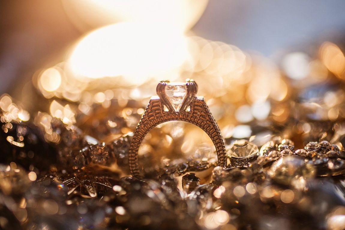 diamond wedding ring