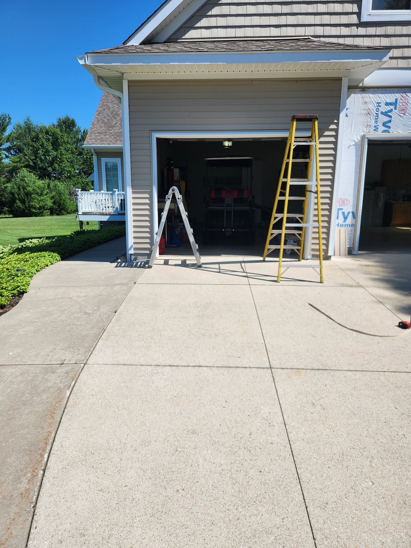 construction services 33