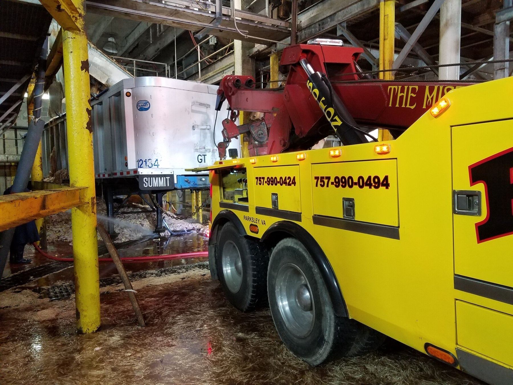 Truck & Trailer Service Parksley, VA Barnes Truck & Equipment Repair