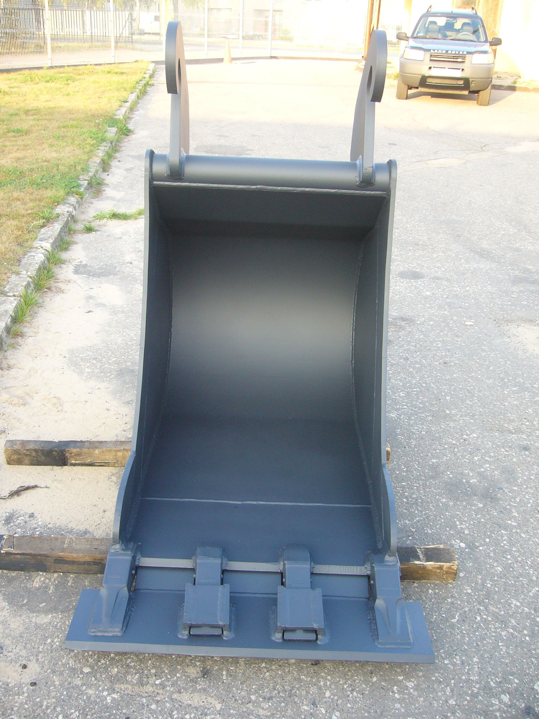 kaušai ekskavatoriams