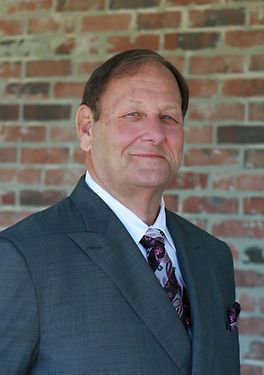 Hardy L. Myers- Funeral Director