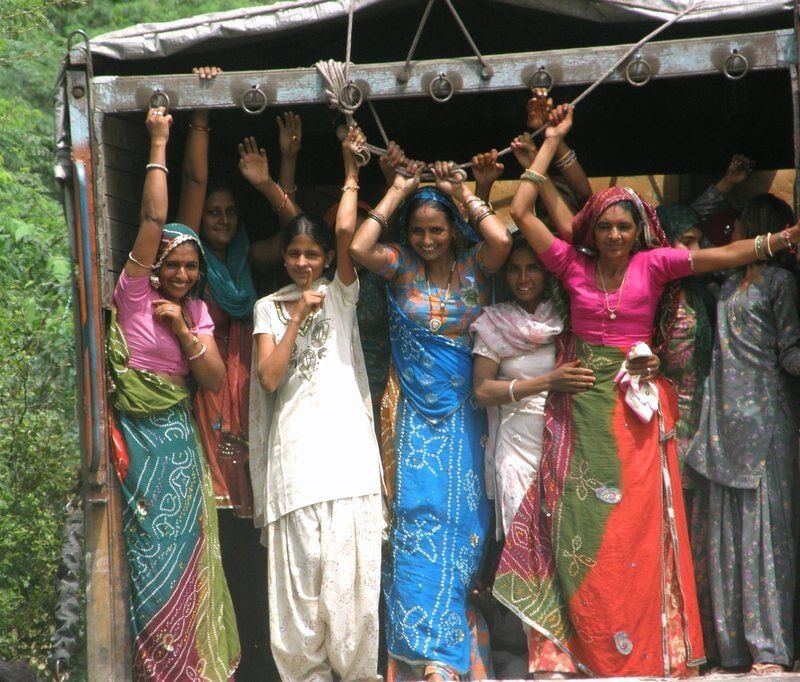 web_viv-s-india_4ee963d40a