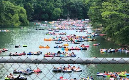 In Texas Best Place To Float The Guadalupe River Texas Water