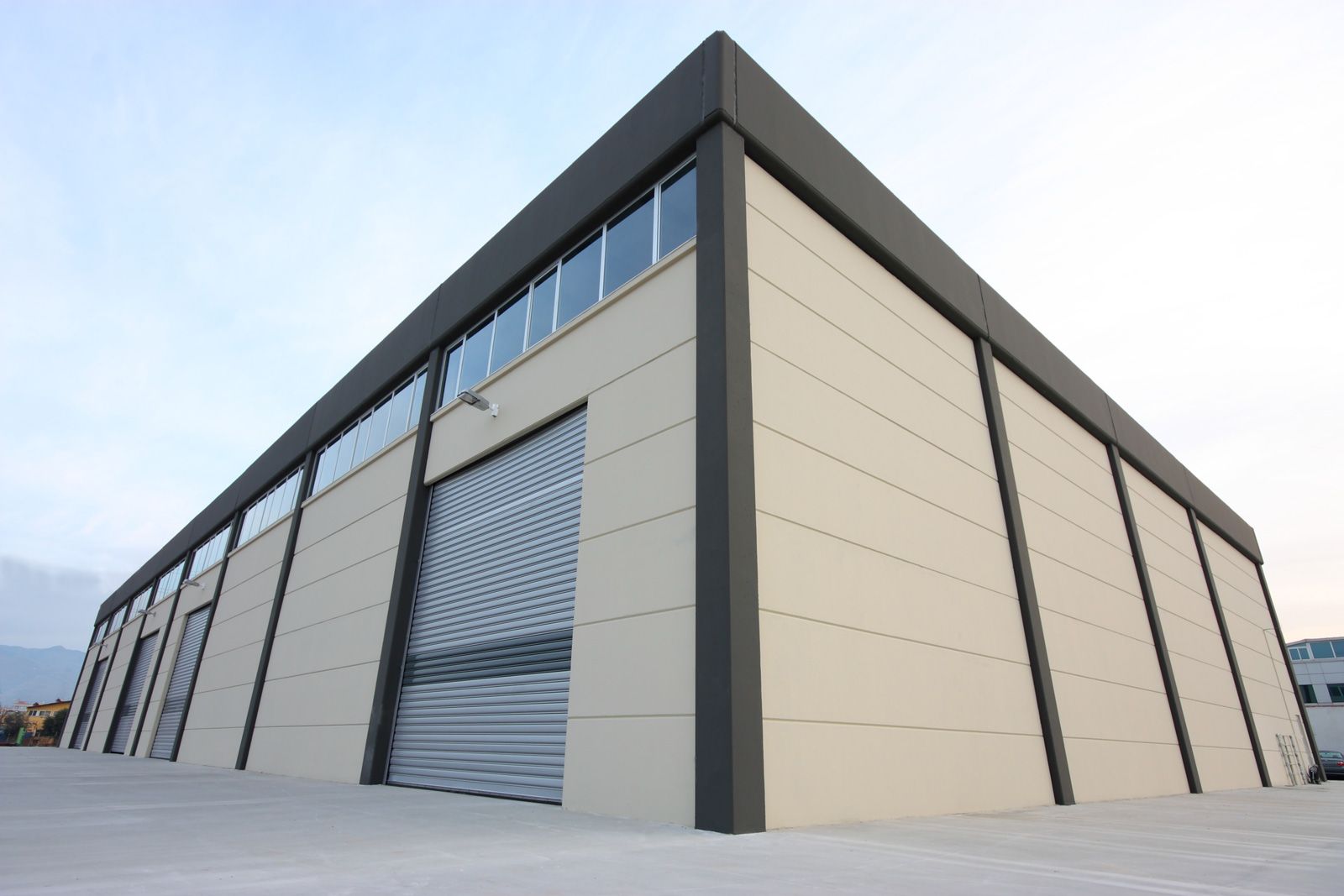 Warehouse Building — Saint Louis, MO — Diestelkamp LLC