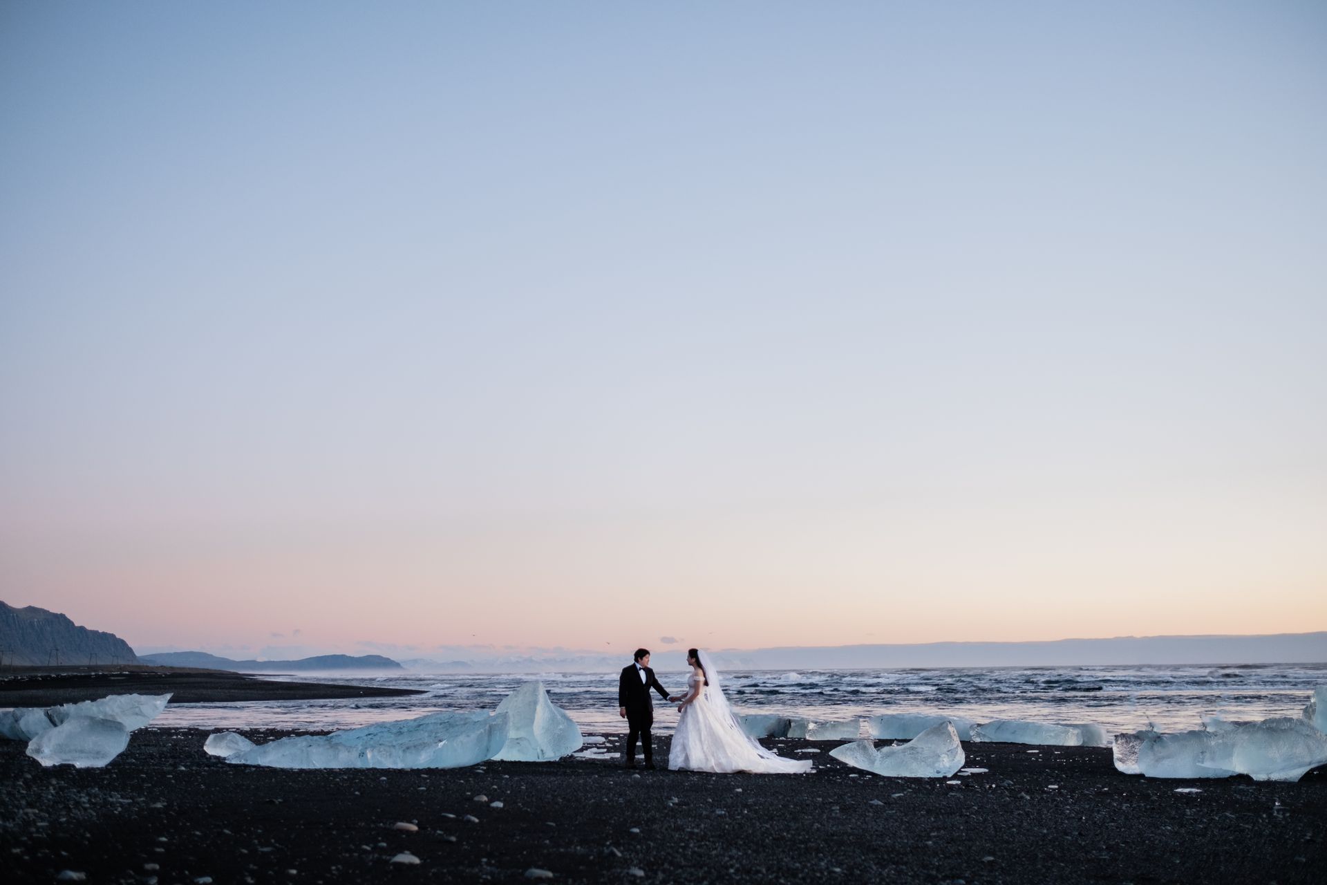 Elopement at diamond beach in Iceland