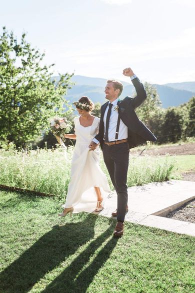 Iceland intimate wedding and elopement 